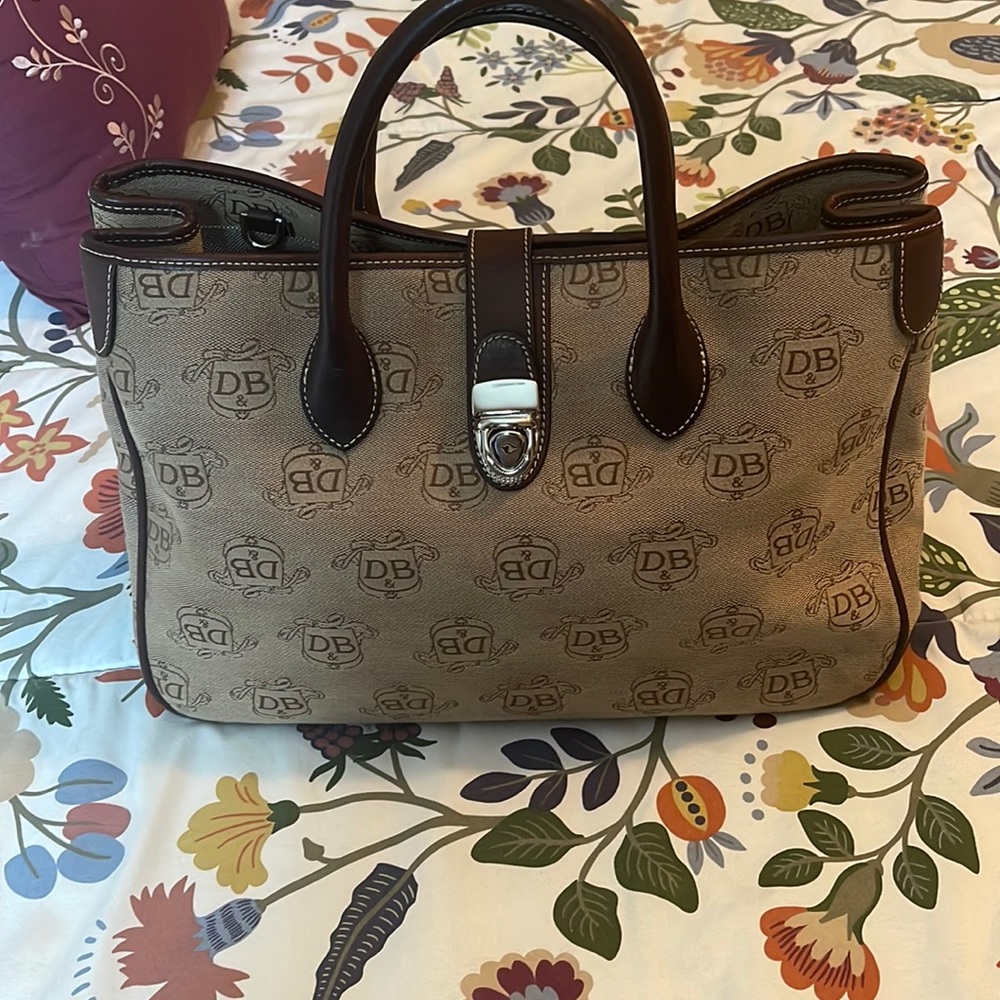 Vintage Dooney and Bourke Bag